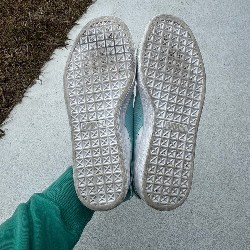 Puma Women's White Sneakers with Light Blue Accents - Picture 4 of 5